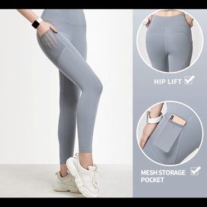 COPY - Leggings with pockets. Compression and sli…